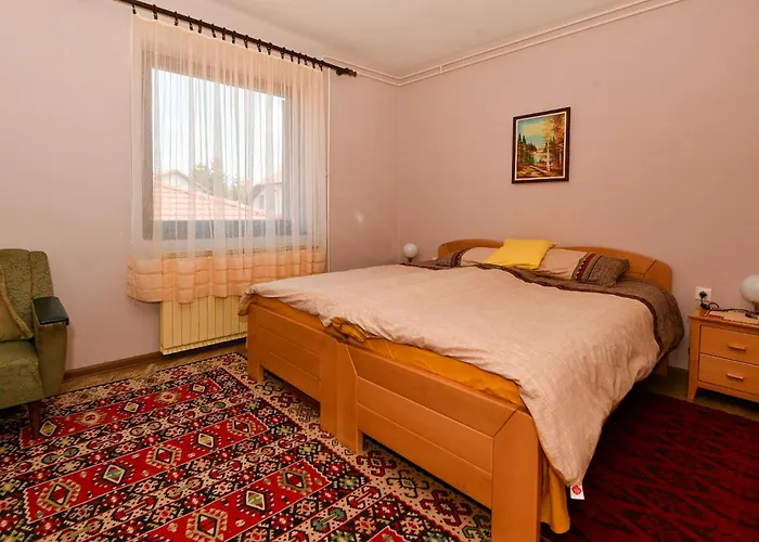 بيت للعطل Draga